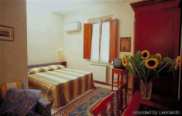 Hotel Moderno Siena Dış mekan fotoğraf